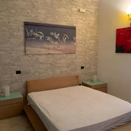 Casa Ridente: Centro