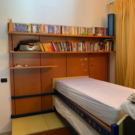 Casa Ridente: Centro