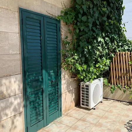 Casa Ridente: Centro